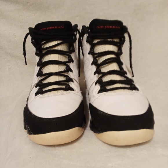 air jordan black white